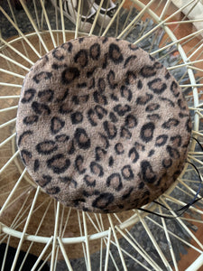 Beret leopard felt hat