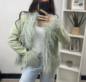 Sherpa mint coat